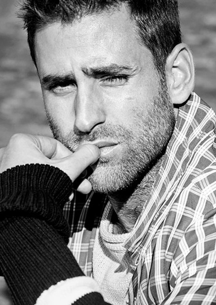 Oliver Jackson-Cohen photo