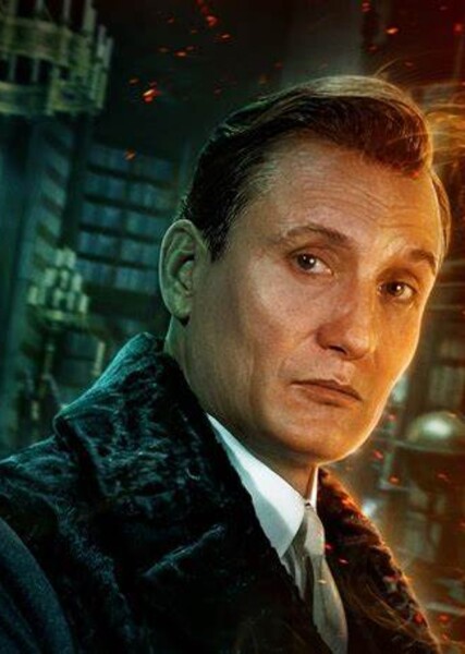 Oliver Masucci