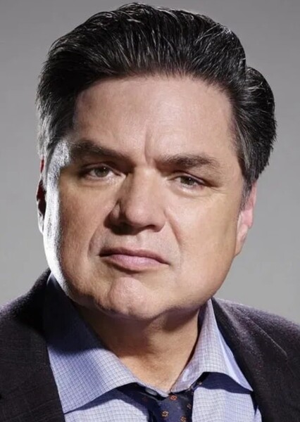 Oliver Platt photo