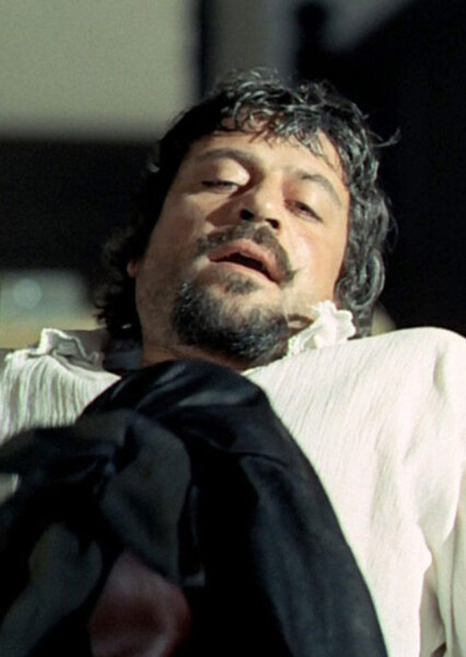 Oliver Reed photo
