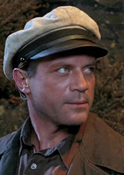 Oliver Reed photo