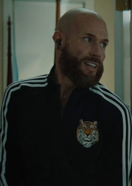 Oliver Trevena photo