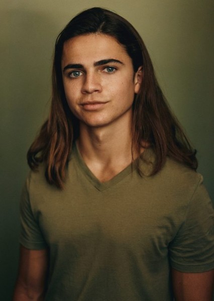 Oliver Watson photo