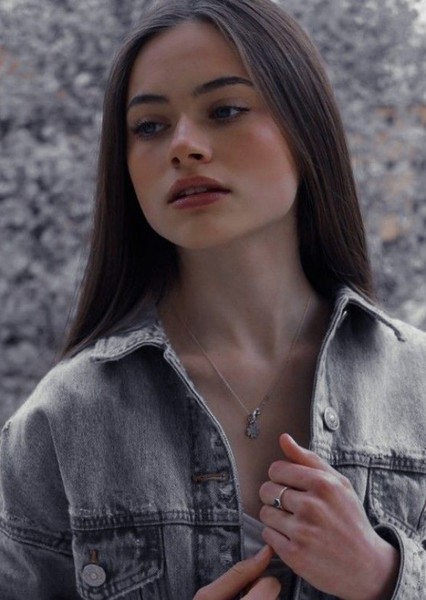 Olivia Christie photo