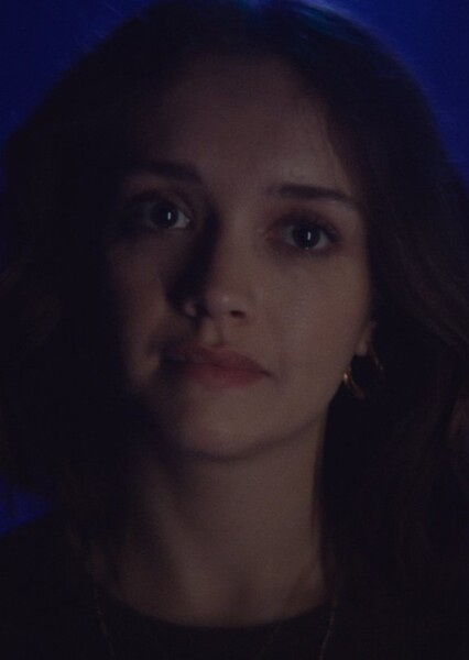 Olivia Cooke photo