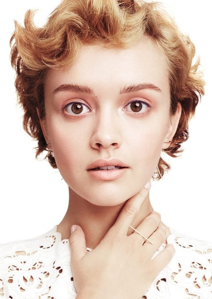 Olivia Cooke photo