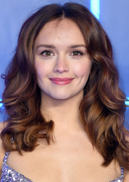 Olivia Cooke photo