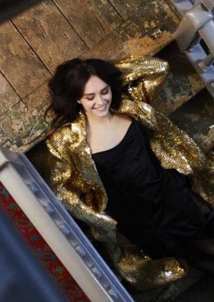 Olivia Cooke photo