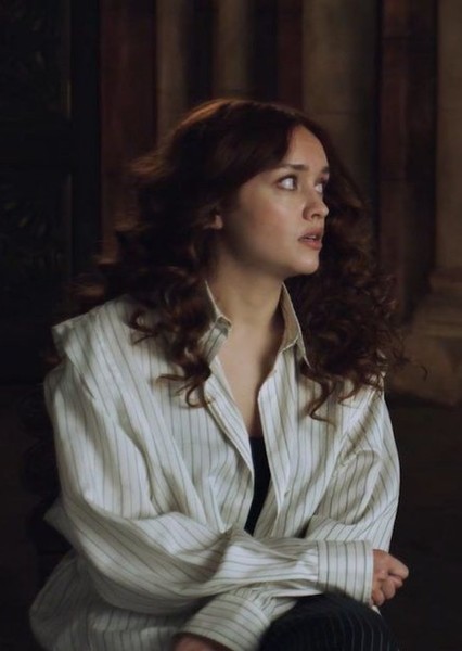 Olivia Cooke photo