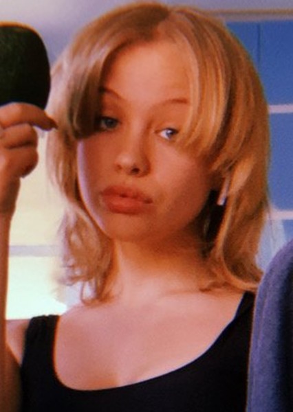 Olivia Deeble photo