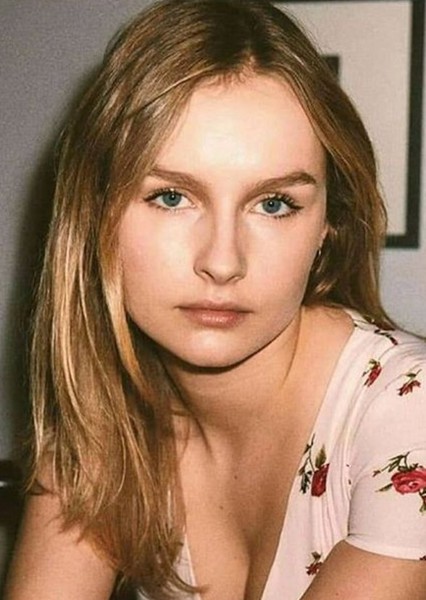 Olivia DeJonge