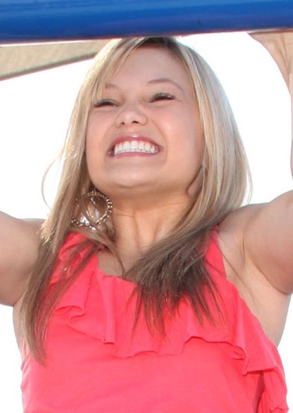 Olivia Holt photo