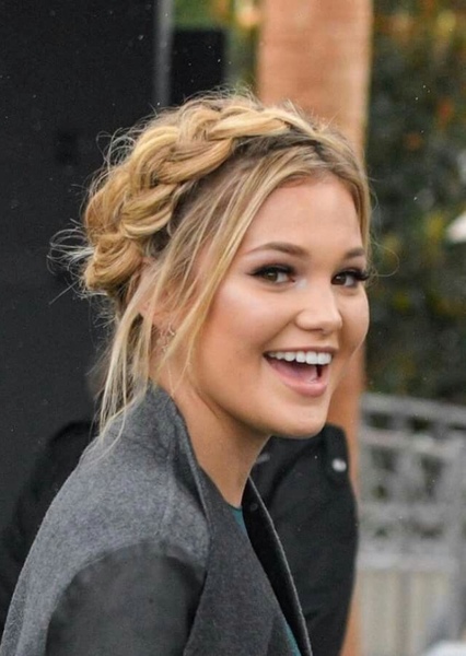 Olivia Holt