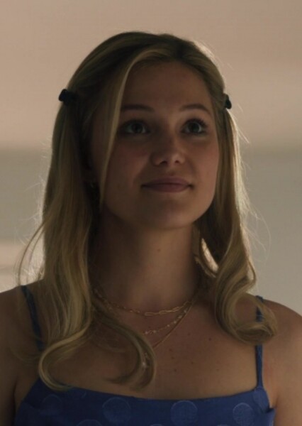 Olivia Holt photo