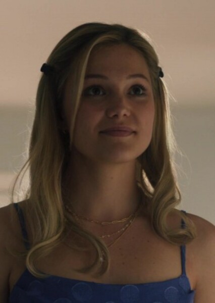 Olivia Holt photo