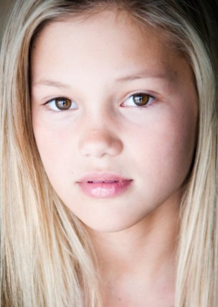 Olivia Holt photo