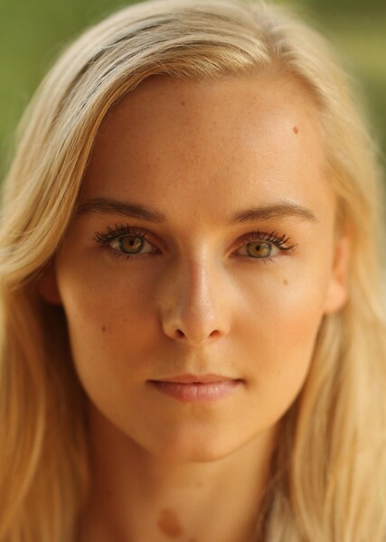 Olivia Le Andersen photo