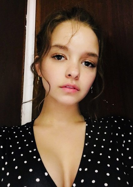 Olivia-Mai Barrett photo