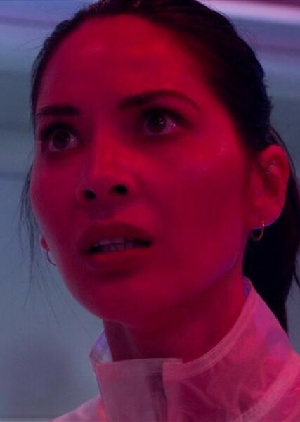 Olivia Munn photo
