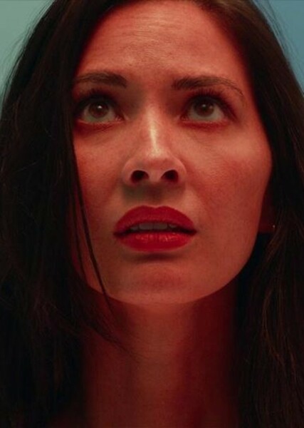 Olivia Munn photo