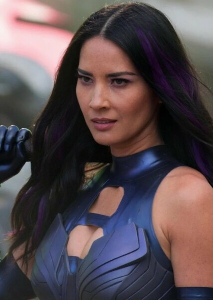 Olivia Munn photo
