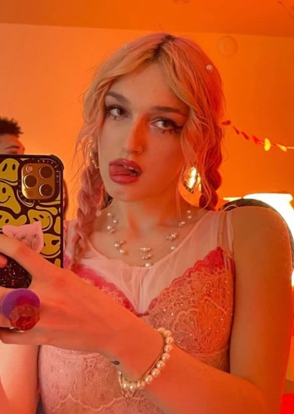 Olivia Ruby photo