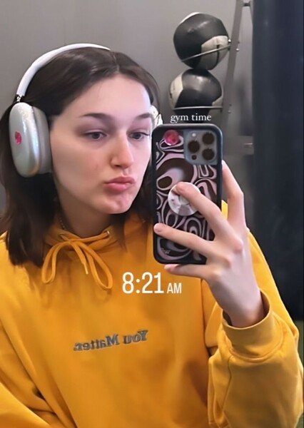 Olivia Ruby photo