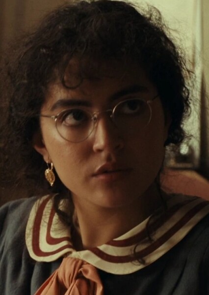 Olivia Tovar photo