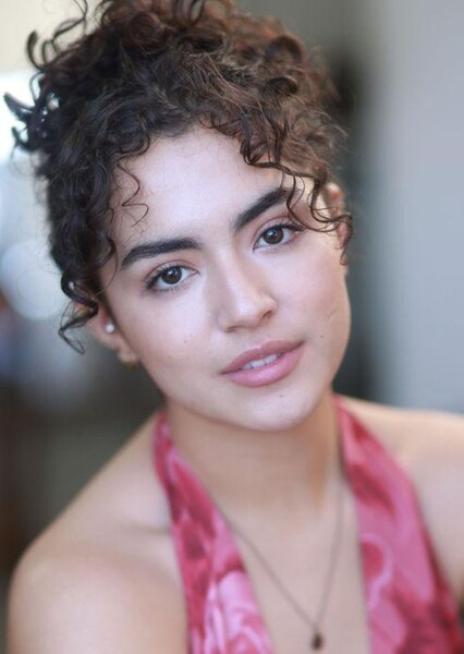 Olivia Tovar photo