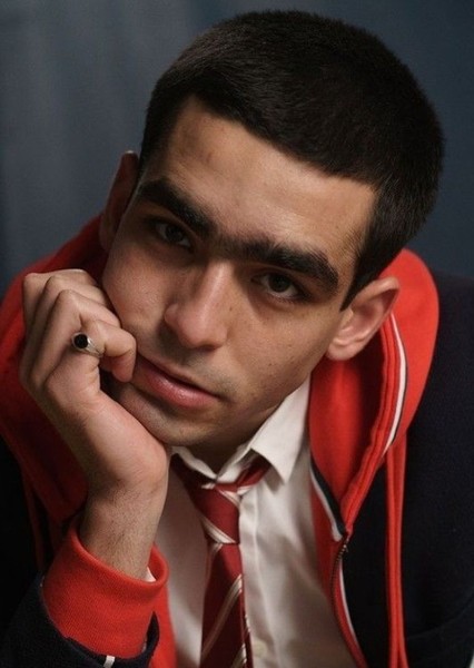Omar Ayuso photo