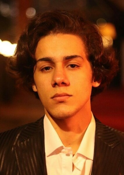 Omar Rozik as Aladdin in Disney Realms: Across the Multiverse