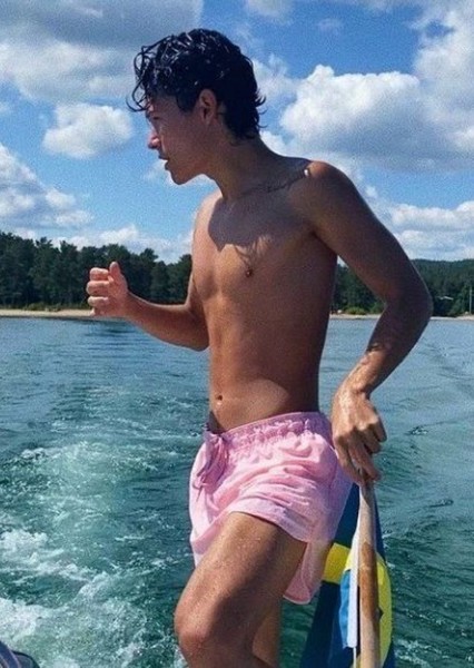 Omar Rudberg photo