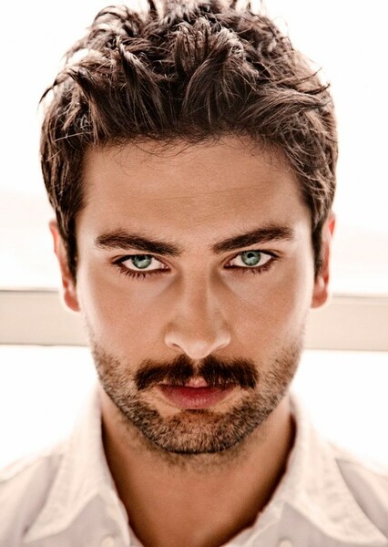 Onur Tuna photo