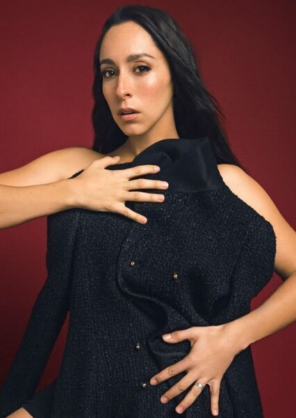 Oona Chaplin photo