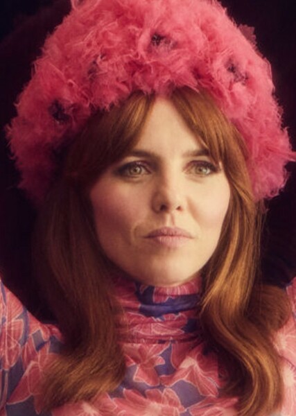 Ophelia Lovibond photo