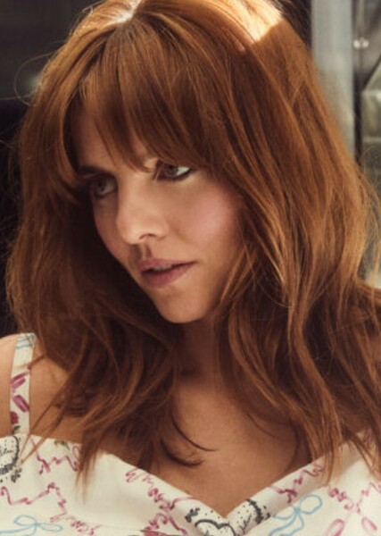 Ophelia Lovibond photo