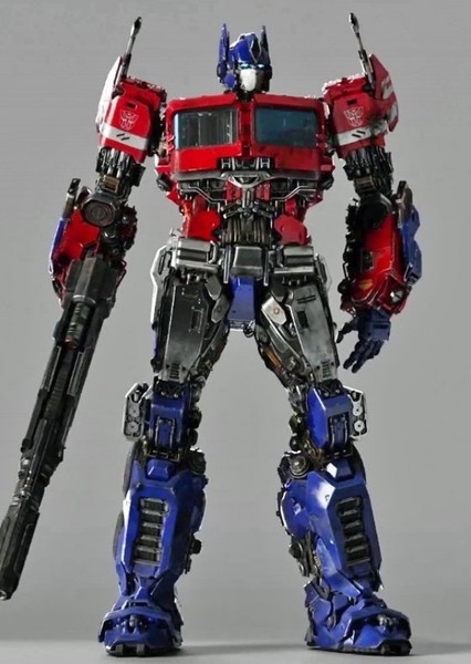 Optimus Prime (Transformers Cinematic Universe) photo