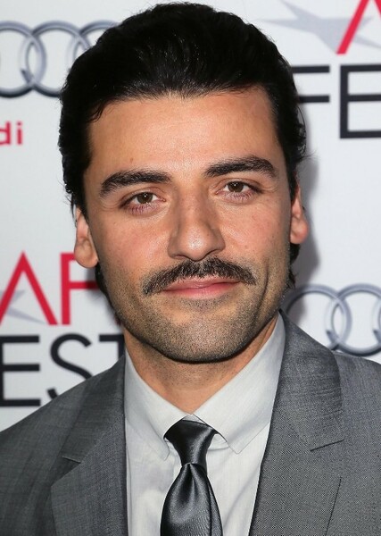 Oscar Isaac photo