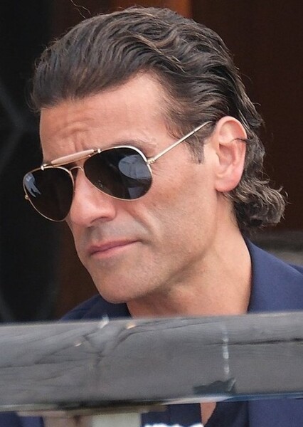 Oscar Isaac photo