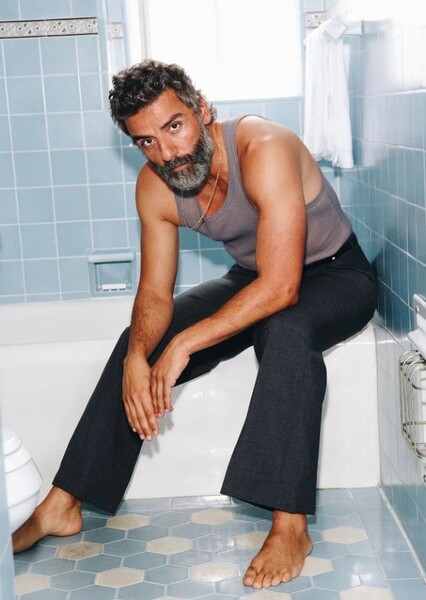 Oscar Isaac photo