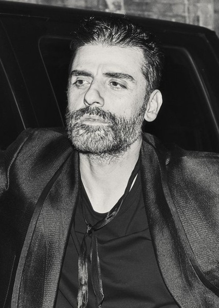 Oscar Isaac photo