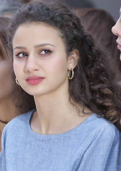 Oulaya Amamra photo