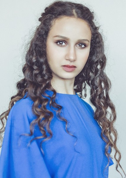 Oulaya Amamra photo
