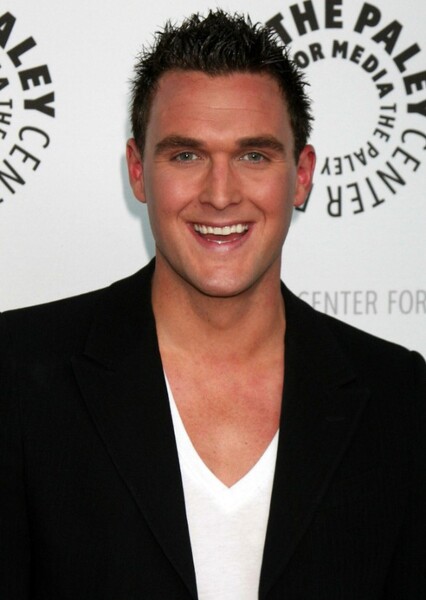 Owain Yeoman photo
