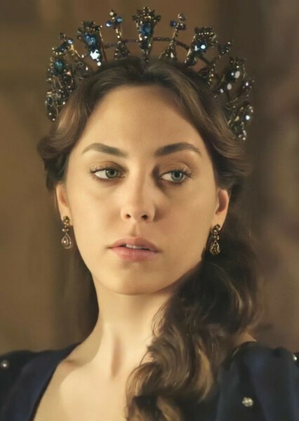Öykü Karayel photo