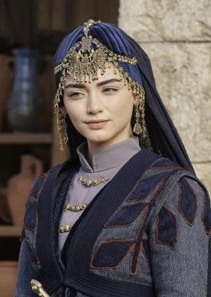 Özge Törer photo