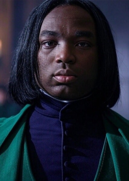Paapa Essiedu photo