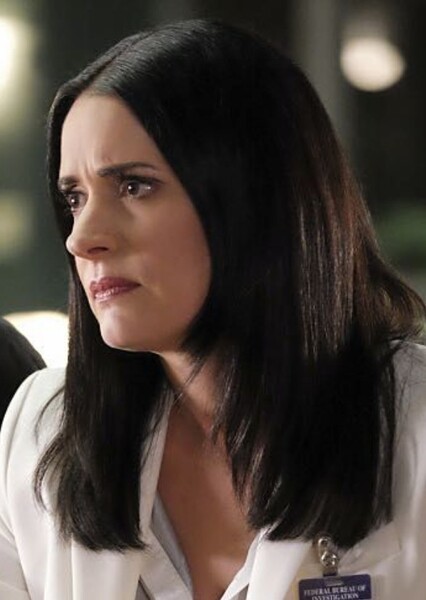 Paget Brewster photo
