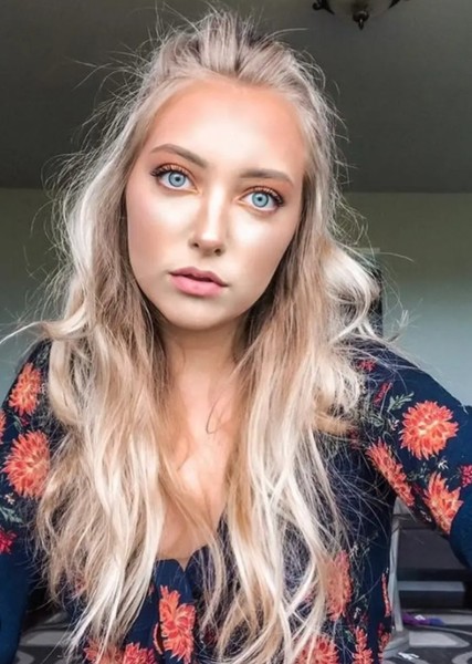 Paige Layle photo