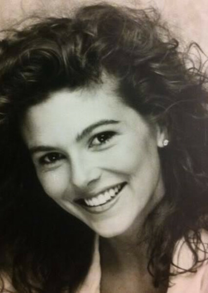 Paige Turco photo